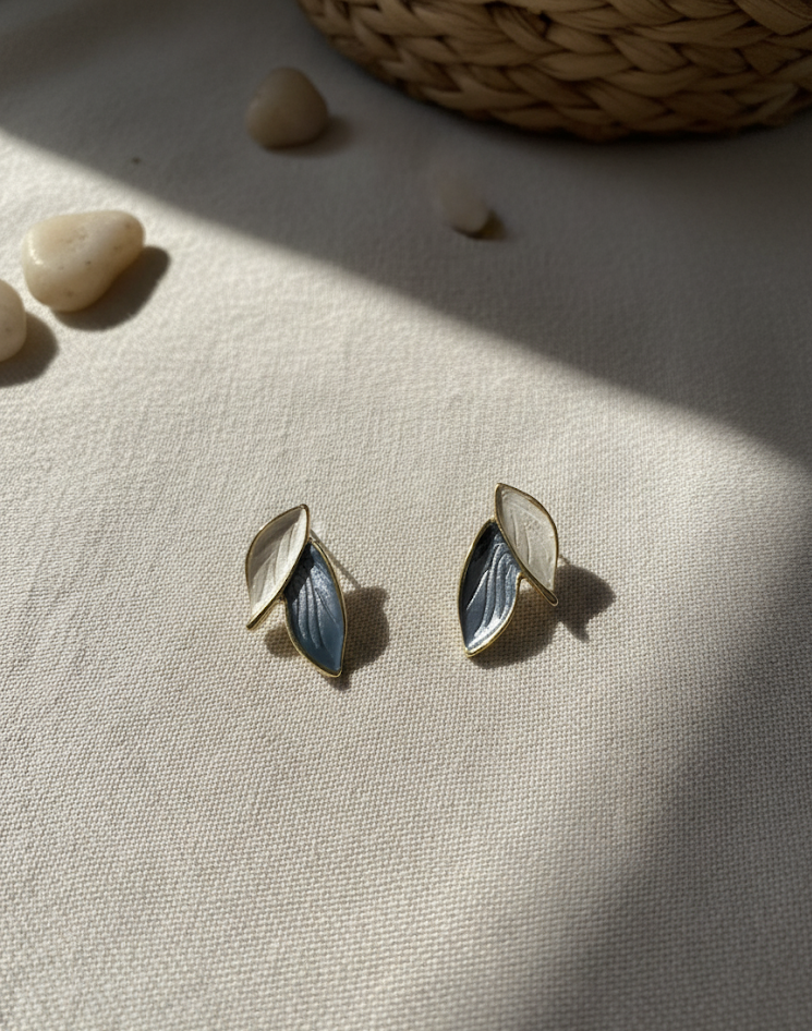 Dual-Tone Leaf Stud Earrings